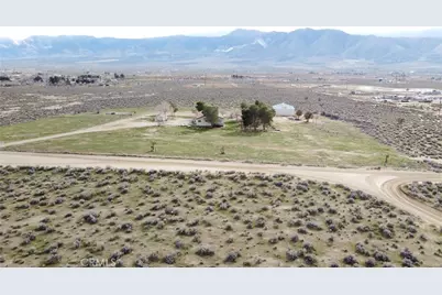 30263 State Highway 18, Lucerne Valley, CA 92356 - Photo 40