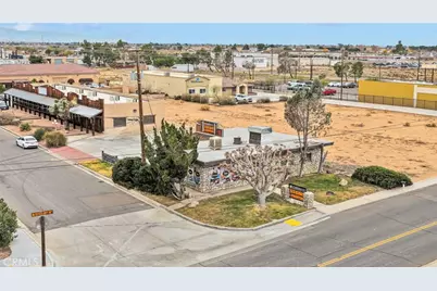 22265 US Highway 18, Apple Valley, CA 92307 - Photo 1