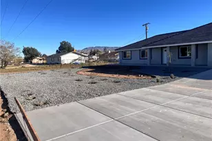 21305 Wren St, Apple Valley, CA 92308 - Photo 2