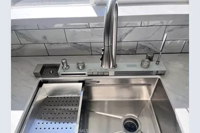 21305 Wren Street, Apple Valley, CA 92308 - Photo 10