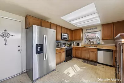 14015 Hillcrest, Fontana, CA 92337 - Photo 10
