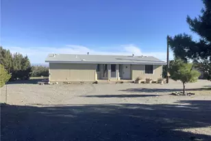 2830 Phelan Rd, Phelan, CA 92371 - Photo 4