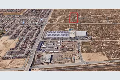 46135 10th St W, Lancaster, CA 93536 - Photo 1