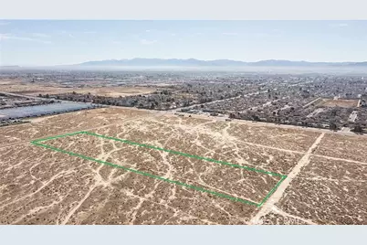 46135 10th St W, Lancaster, CA 93536 - Photo 10