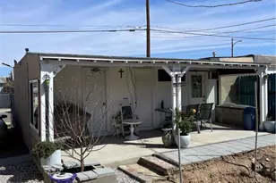 319 Wilshire Pl, Barstow, CA 92311 - Photo 14