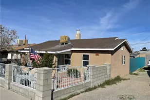 319 Wilshire Pl, Barstow, CA 92311 - Photo 2