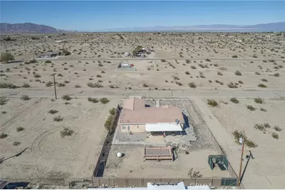 1253 Coral Avenue, Thermal, CA 92274 - Photo 4