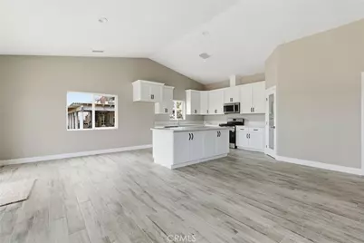 18660 Juniper St, Hesperia, CA 92345 - Photo 6