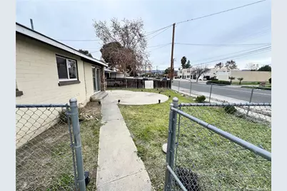 695 S Santa Fe, Hemet, CA 92543 - Photo 2