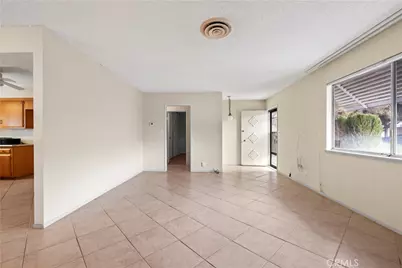 26079 Elderwood, Hemet, CA 92544 - Photo 12