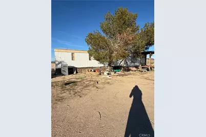 49122 Bedford Dr, Newberry Springs, CA 92365 - Photo 2