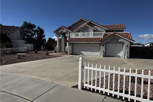 20404 Half Moon Ct, Apple Valley, CA 92308 - Photo 1