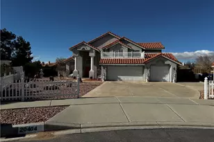 20404 Half Moon Ct, Apple Valley, CA 92308 - Photo 1