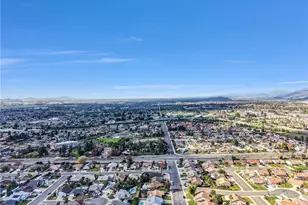 27989 Pacific, Highland, CA 92346 - Photo 38