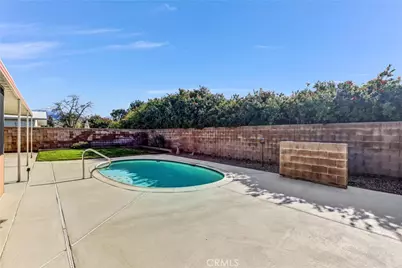 27989 Pacific, Highland, CA 92346 - Photo 26