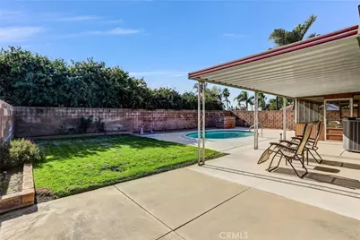 27989 Pacific, Highland, CA 92346 - Photo 24