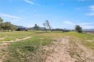 23405 Ramona, Apple Valley, CA 92307 - Photo 40