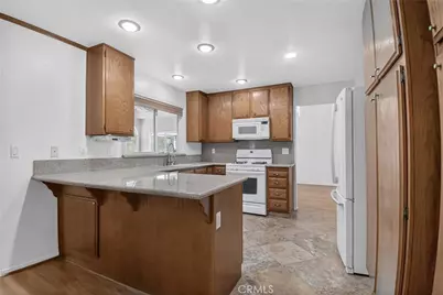 7088 Arbor Court, Hesperia, CA 92345 - Photo 10