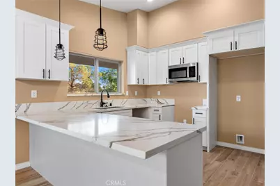 13835 Burning Tree Drive, Victorville, CA 92395 - Photo 34