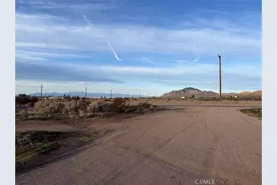 777 Dale Evans Pkwy, Apple Valley, CA 92307 - Photo 14