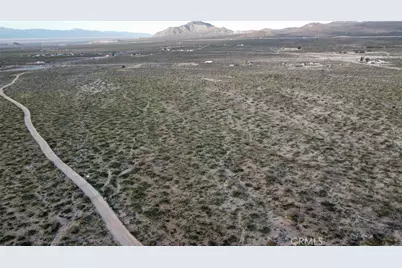 777 Dale Evans Pkwy, Apple Valley, CA 92307 - Photo 4