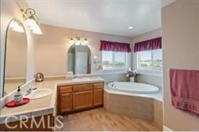 6797 Blue Rose, Oak Hills, CA 92344 - Photo 12