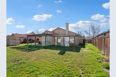 11068 Tamarisk, Adelanto, CA 92301 - Photo 20