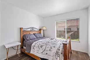 11068 Tamarisk, Adelanto, CA 92301 - Photo 12