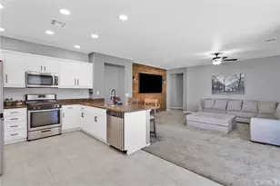 13242 W Mesa Way, Victorville, CA 92395 - Photo 12