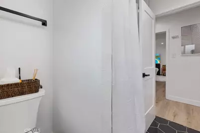 236 Camellia Lane, Costa Mesa, CA 92627 - Photo 18