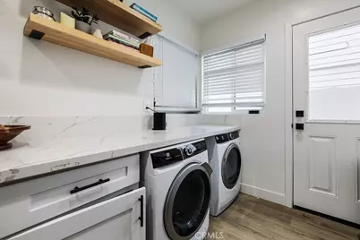 236 Camellia Lane, Costa Mesa, CA 92627 - Photo 10