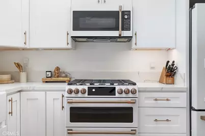 236 Camellia Lane, Costa Mesa, CA 92627 - Photo 42