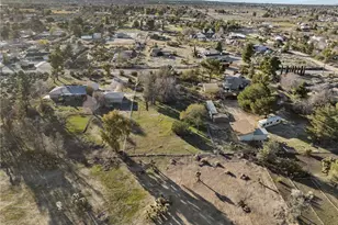 10011 Alta Mesa, Phelan, CA 92371 - Photo 42