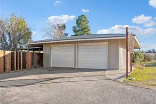 10011 Alta Mesa, Phelan, CA 92371 - Photo 36