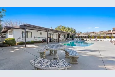 16885 Lambert Lane, Victorville, CA 92395 - Photo 24