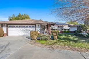 16885 Lambert Ln, Victorville, CA 92395 - Photo 2