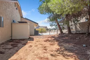 18668 Kamana, Apple Valley, CA 92307 - Photo 34