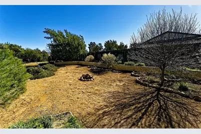 14777 El Centro, Hesperia, CA 92345 - Photo 10