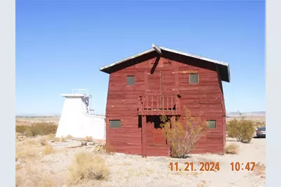 49700 Center Drive, Newberry Springs, CA 92365 - Photo 12