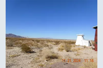 49700 Center Drive, Newberry Springs, CA 92365 - Photo 52