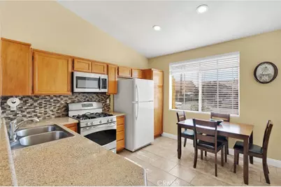 11746 Portola Court, Adelanto, CA 92301 - Photo 28