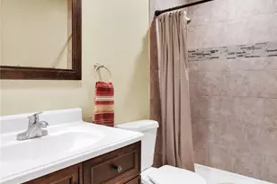 11746 Portola Ct, Adelanto, CA 92301 - Photo 10