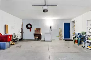 11746 Portola Ct, Adelanto, CA 92301 - Photo 20