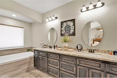 8140 Heartland, Oak Hills, CA 92344 - Photo 32