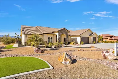 8140 Heartland, Oak Hills, CA 92344 - Photo 4