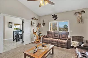 8140 Heartland, Oak Hills, CA 92344 - Photo 22