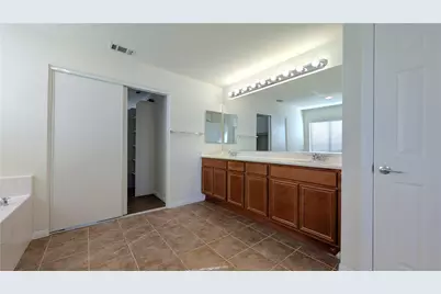 13645 Mayflower, Victorville, CA 92392 - Photo 28