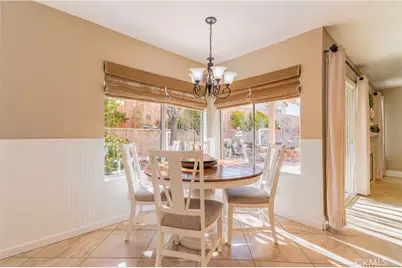 12206 San Ysidro St., Victorville, CA 92392 - Photo 10