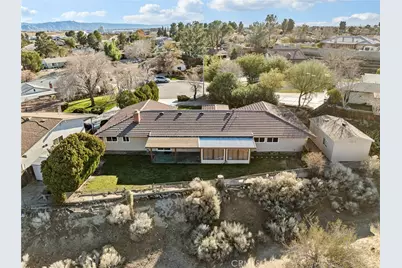 14483 Camrose Court, Victorville, CA 92395 - Photo 6