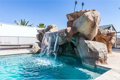 13195 Trailwood Way, Apple Valley, CA 92308 - Photo 68